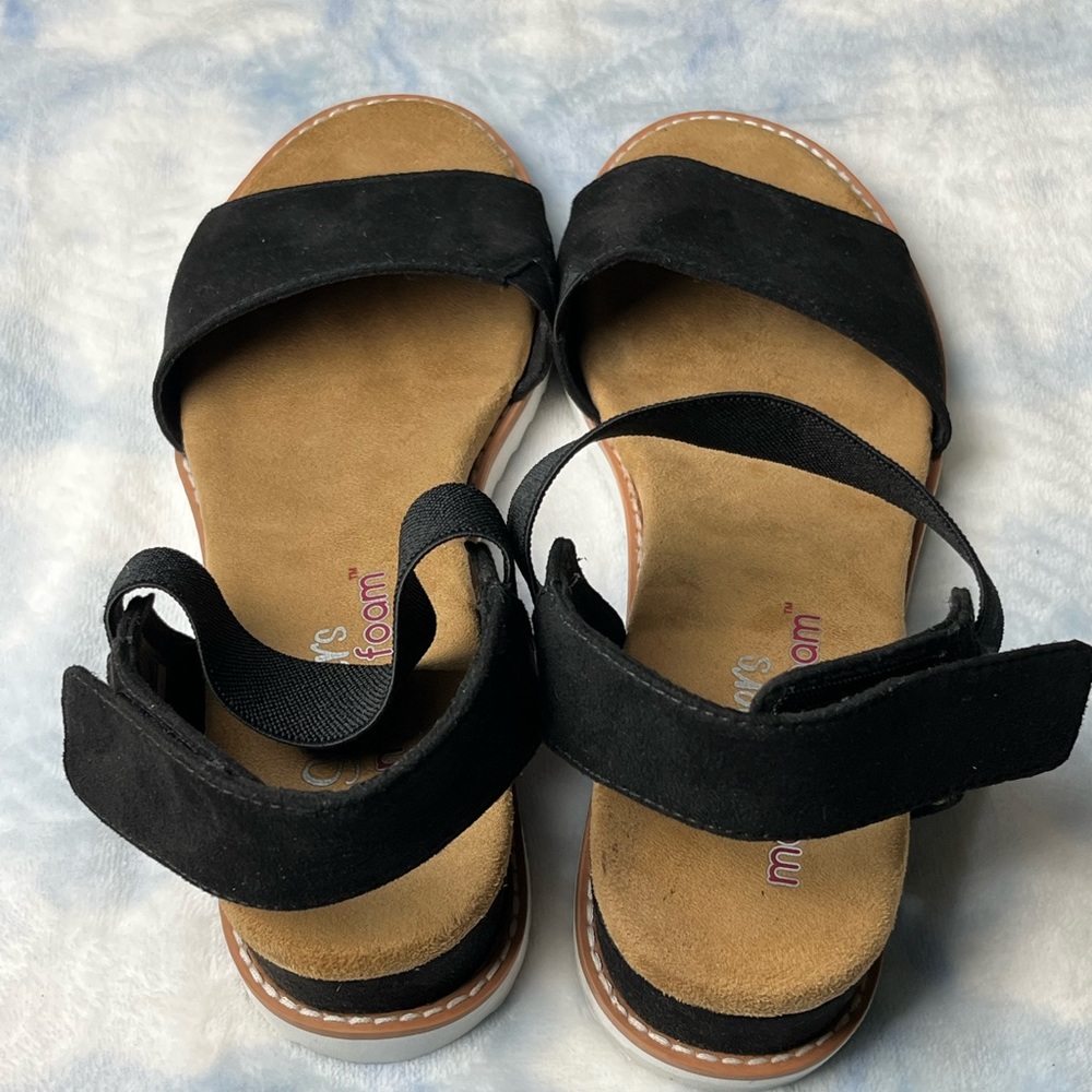 Skechers Memory Foam Size 9 - image 3